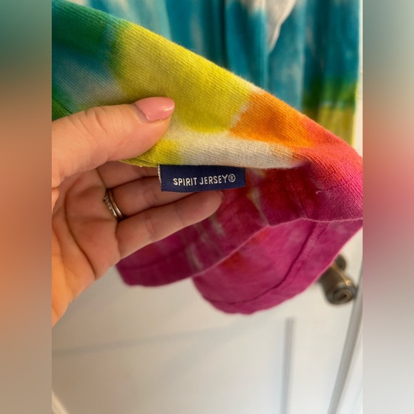 Disney Parks Disneyland Spirit Jersey Rainbow Tie Dye Pineapple Size Medium - Picture 3 of 4